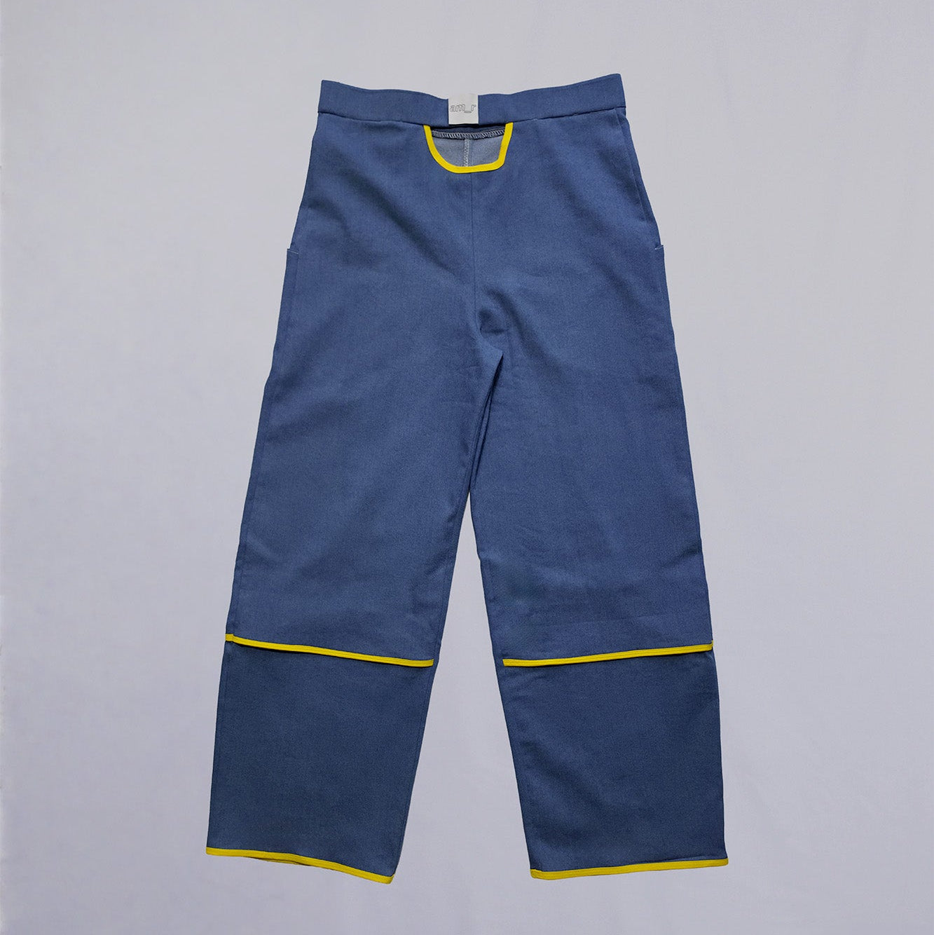 THE JEAN BLEU
