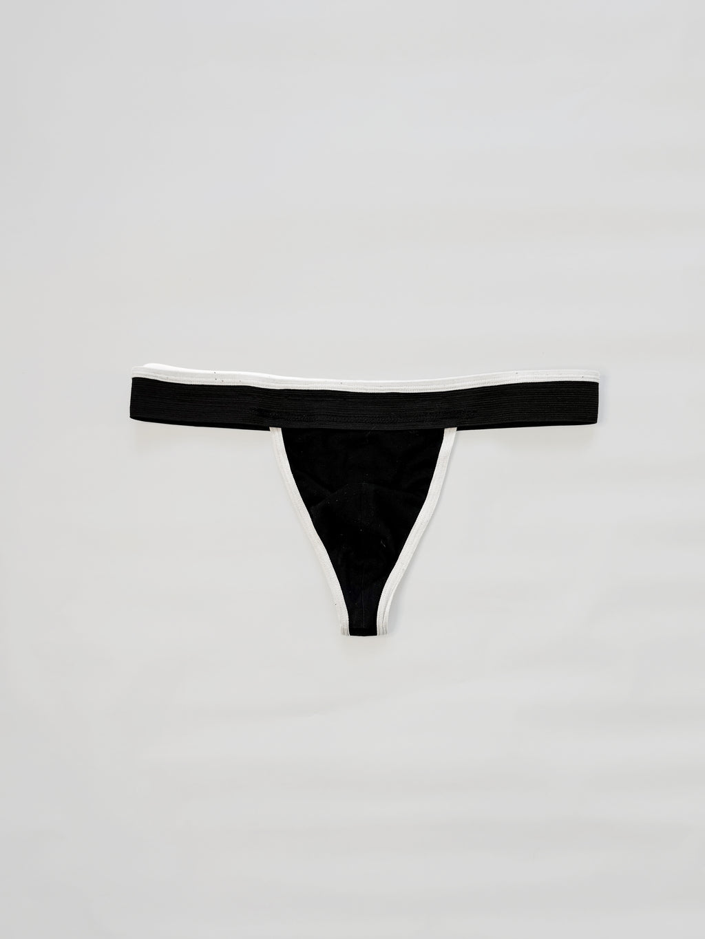 THE FLAT BLACK